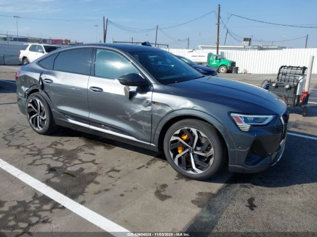 Audi E-Tron SPORTBACK* PREMIUM PLUS* S LINE* QUATTRO* - автомобили, коли, обяви за нови и употребявани 0