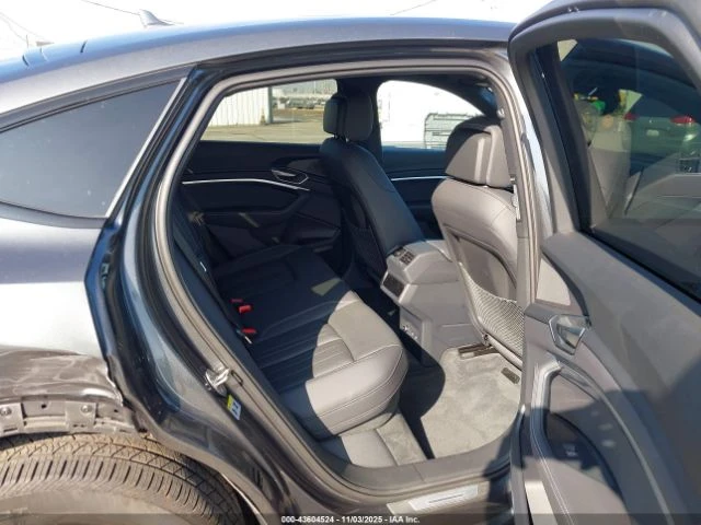 Audi E-Tron SPORTBACK* PREMIUM PLUS* S LINE* QUATTRO* - автомобили, коли, обяви за нови и употребявани 7