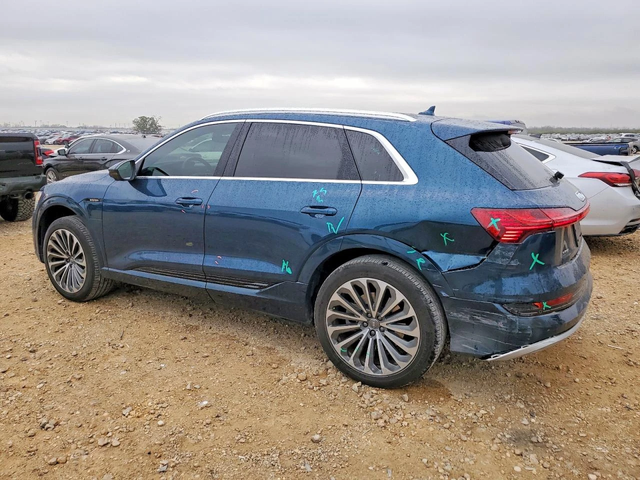 Audi E-Tron * PRESTIGE* - автомобили, коли, обяви за нови и употребявани 5