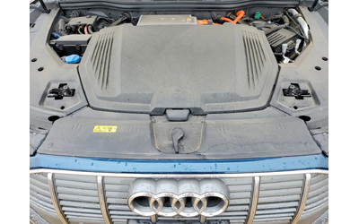 Audi E-Tron * PRESTIGE* - автомобили, коли, обяви за нови и употребявани 6