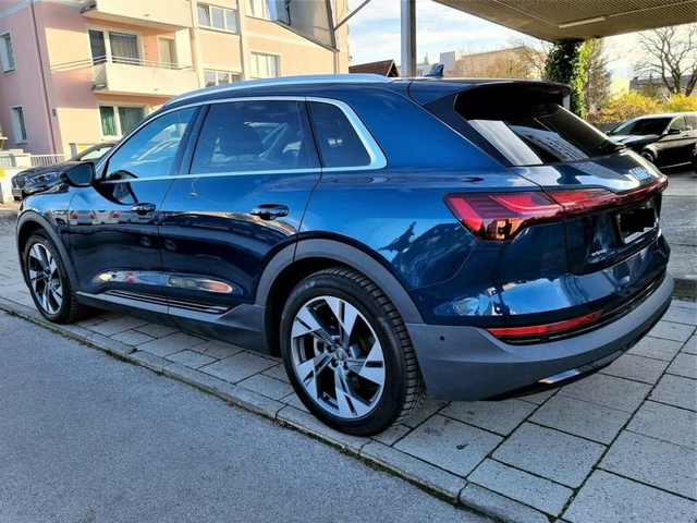 Audi E-Tron e-tron 50 quat - автомобили, коли, обяви за нови и употребявани 3