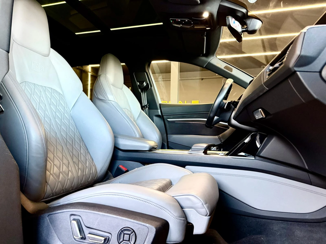 Audi E-Tron 50 * Quattro * 360 * Панорама * Лизинг - автомобили, коли, обяви за нови и употребявани 12