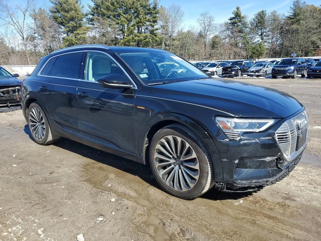 Audi E-Tron PRESTIGE* QUATRO* ДИГИТАЛНО* ТАБЛО - автомобили, коли, обяви за нови и употребявани 3