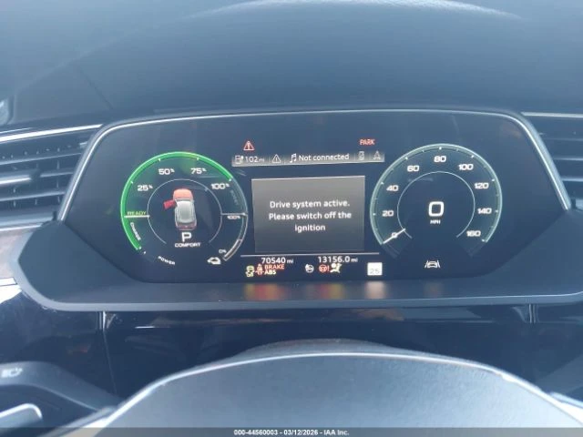 Audi E-Tron PREMIUMPLUS* PANO* ПОДГРЕВ* ОБДУХ* 360 - автомобили, коли, обяви за нови и употребявани 11