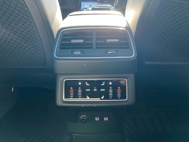 Audi E-Tron TECHNIK* 360 KAMERA* HEADUP* ПАМЕТ* 4 ПОДГРЕВА* - автомобили, коли, обяви за нови и употребявани 11