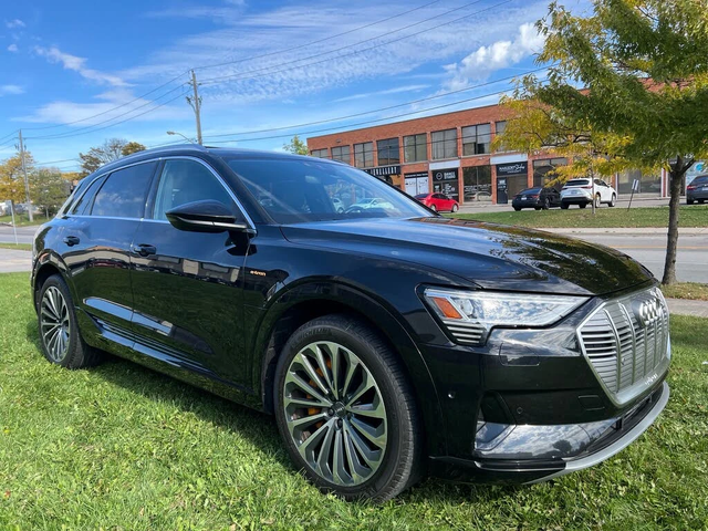 Audi E-Tron TECHNIK* 360 KAMERA* HEADUP* ПАМЕТ* 4 ПОДГРЕВА* - автомобили, коли, обяви за нови и употребявани 2