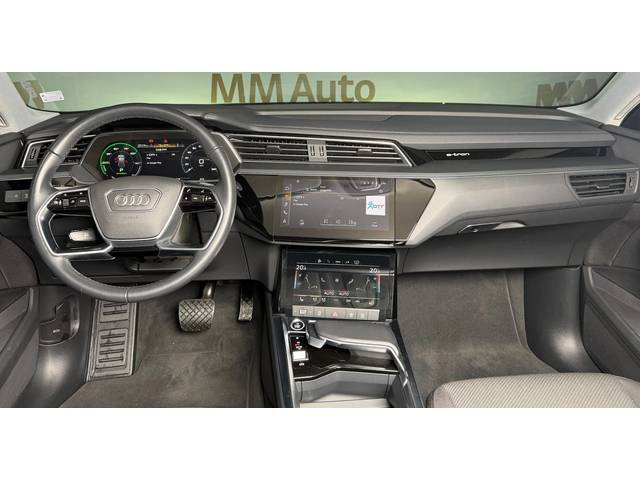 Audi E-Tron 55 Quattro* LED* Въздух - автомобили, коли, обяви за нови и употребявани 6