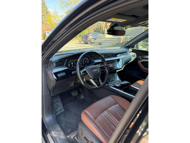 Audi E-Tron PROGRESSIVE * KEYLESS* ПОДГРЕВИ* ПАНОРАМА* DIGITAL - автомобили, коли, обяви за нови и употребявани 8