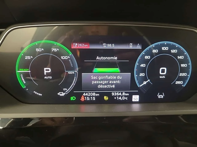 Audi E-Tron TECHNIK| 360| HUD| PANO| ОБДУХВАНЕ| - автомобили, коли, обяви за нови и употребявани 11