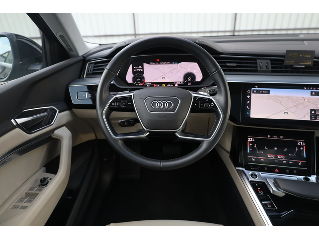 Audi e-Тron e-Тron - автомобили, коли, обяви за нови и употребявани 13