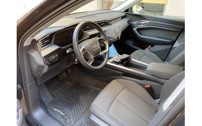 Audi E-Tron 50 quattro Business edition - автомобили, коли, обяви за нови и употребявани 8