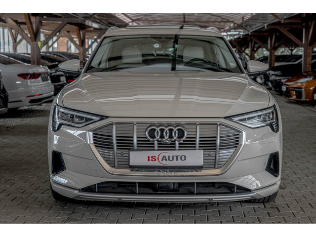 Audi E-Tron 55 95kWh/Quattro/Камера 360/Обдухване/Bang&Olufsen/Ambient - автомобили, коли, обяви за нови и употребявани 0