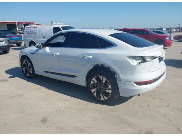 Audi E-Tron Prestige* - автомобили, коли, обяви за нови и употребявани 2