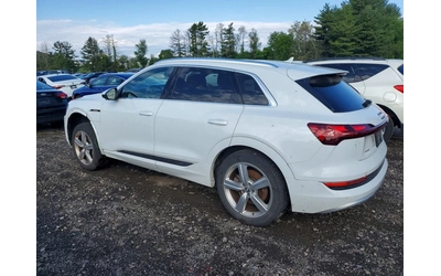 audi-e-tron - 3