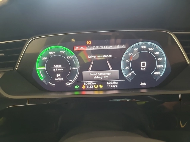 Audi E-Tron - автомобили, коли, обяви за нови и употребявани 9