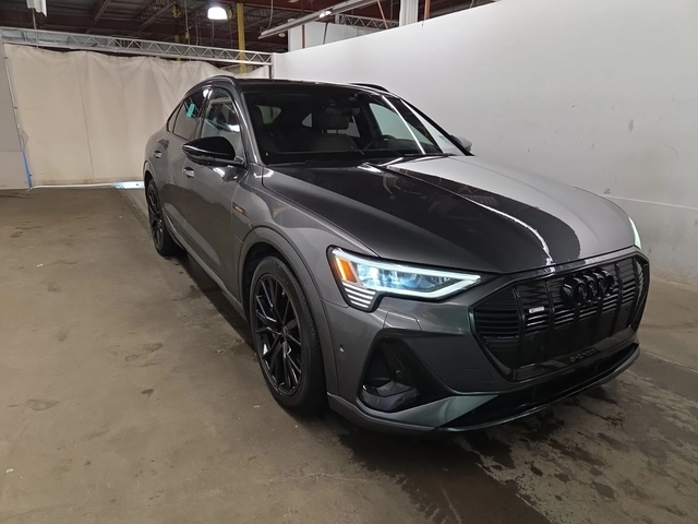 Audi E-Tron Sportback Technik / Quattro / HUD / - автомобили, коли, обяви за нови и употребявани 2