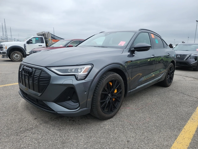 Audi E-Tron Sportback Technik - автомобили, коли, обяви за нови и употребявани 0
