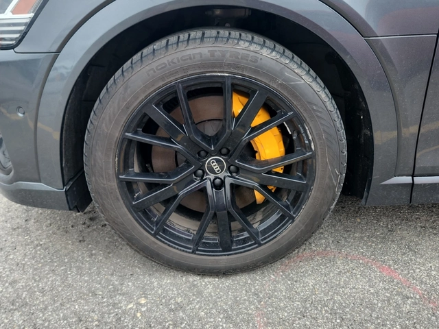 Audi E-Tron Sportback Technik - автомобили, коли, обяви за нови и употребявани 5