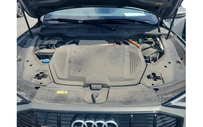 Audi E-Tron Progressiv - автомобили, коли, обяви за нови и употребявани 13