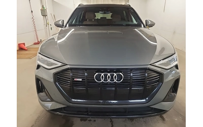 audi-e-tron - 1