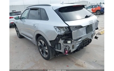audi-e-tron - 2