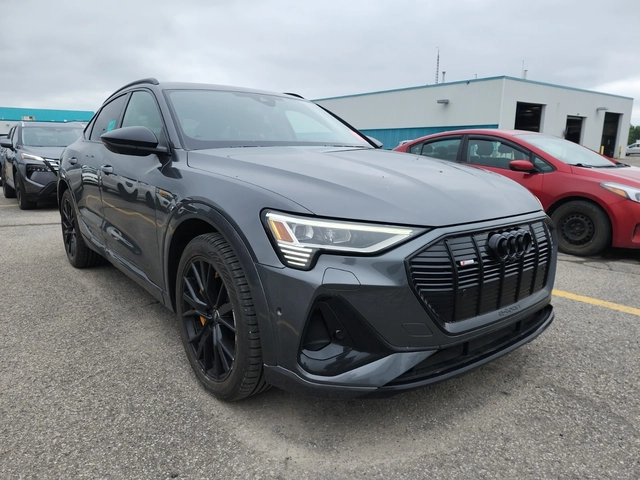 Audi E-Tron Sportback Technik - автомобили, коли, обяви за нови и употребявани 1