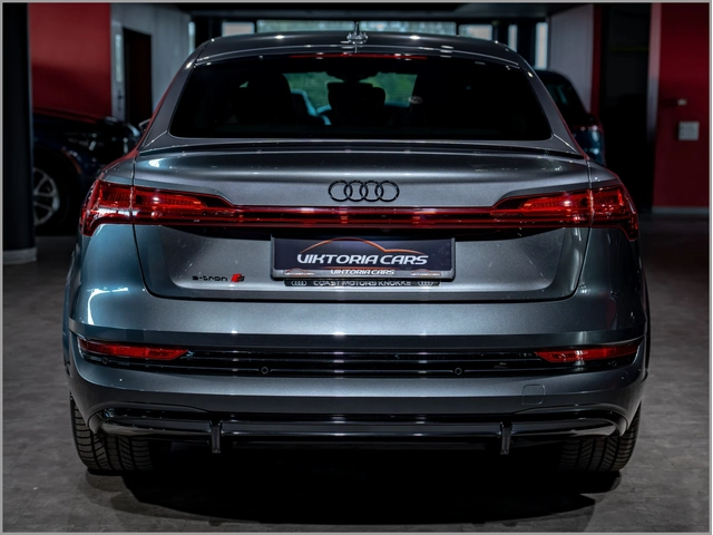 Audi E-Tron * ПРОМО ЦЕНА* S Sportback* S-line* Quattro - автомобили, коли, обяви за нови и употребявани 4