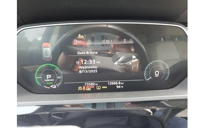Audi E-Tron * PREMIUM* PLUS* QUATTRO* - автомобили, коли, обяви за нови и употребявани 7