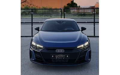 audi-e-tron - 1