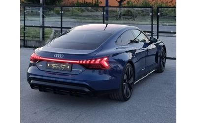 audi-e-tron - 4