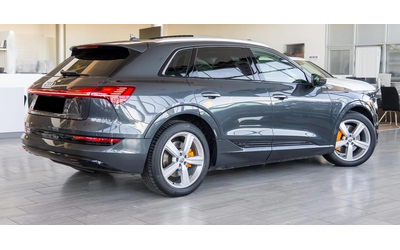 audi-e-tron-e-tron-50-quattro - 4