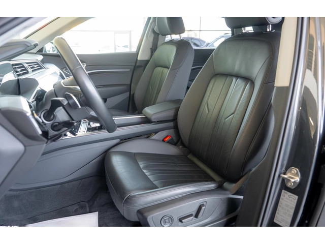 Audi e-tron e-tron 50 Quattro - автомобили, коли, обяви за нови и употребявани 7