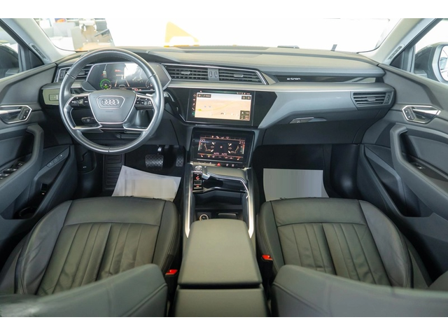 Audi e-tron e-tron 50 Quattro - автомобили, коли, обяви за нови и употребявани 8
