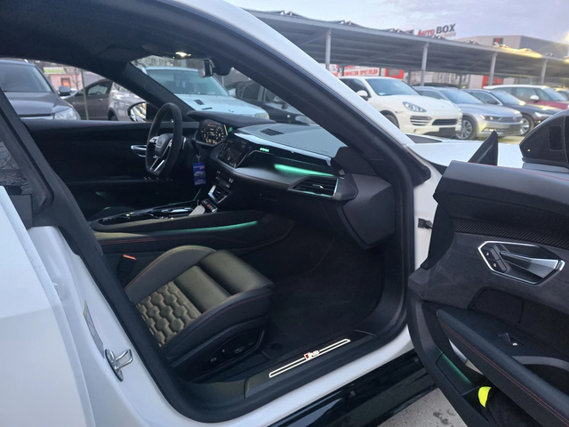 Audi E-Tron GT RS Head-up Laser Quattro Гаранция - автомобили, коли, обяви за нови и употребявани 13