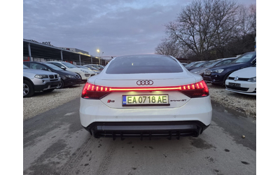 audi-e-tron-gt - 5