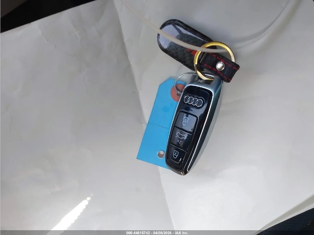 Audi E-Tron GT RS GT QUATTRO - автомобили, коли, обяви за нови и употребявани 10
