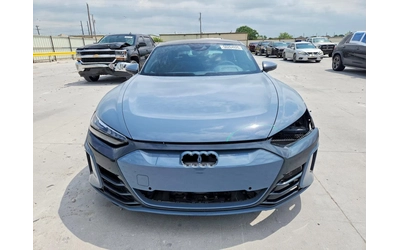 audi-e-tron-gt - 1