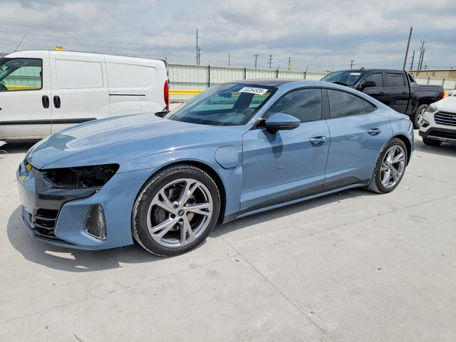 Audi E-Tron GT PREMIUM PLUS QUATTRO - автомобили, коли, обяви за нови и употребявани 2