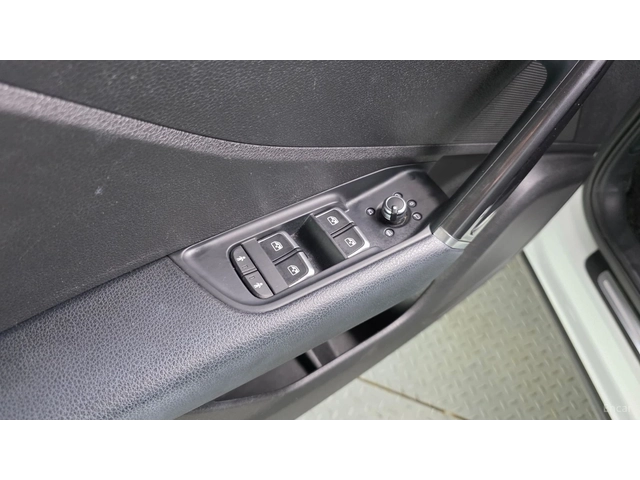 Audi Q2 35TDI* PREMIUM* КОЖА* ПОДГРЕВ* ПАНО* КАМЕРА* - автомобили, коли, обяви за нови и употребявани 16