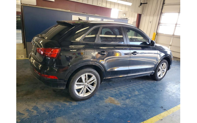 audi-q3-2-0l-4-front-wheel-drive - 2