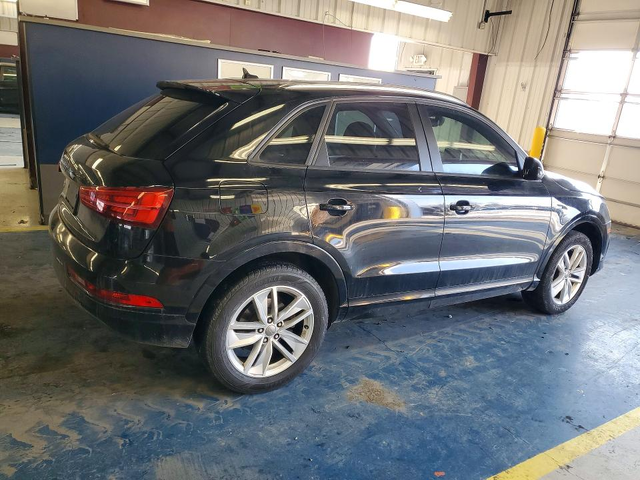 Audi Q3 2.0L 4 Front-wheel Drive - автомобили, коли, обяви за нови и употребявани 2