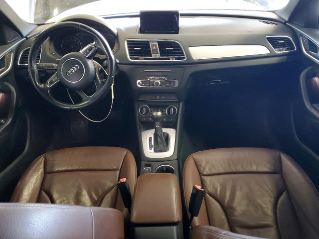 Audi Q3 2.0L 4 Front-wheel Drive - автомобили, коли, обяви за нови и употребявани 7