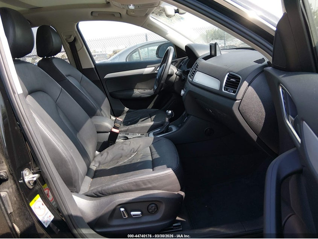 Audi Q3 2.0L I-4 DI, DOHC, VVT, TURBO, 200HP All Wheel Drive - автомобили, коли, обяви за нови и употребявани 4