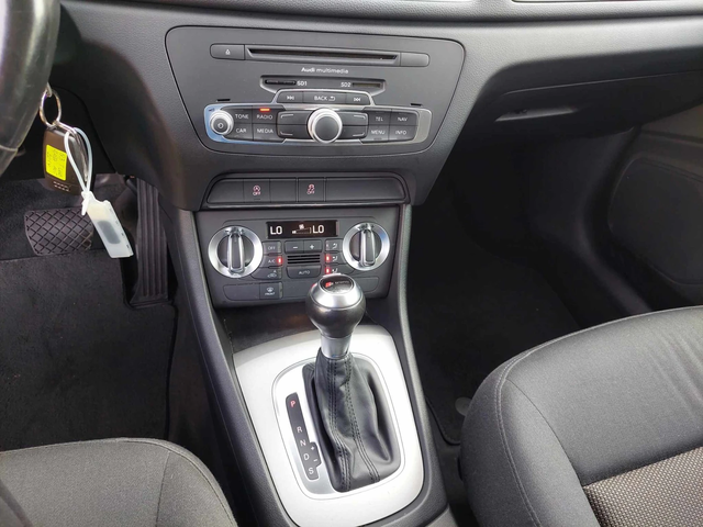 Audi Q3 2, 0TDI 143ps 4x4 AUTOMATIC - автомобили, коли, обяви за нови и употребявани 7