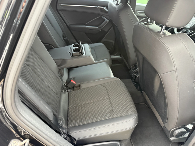 Audi Q3 40TDI quattro+ Euro6D+ 190kc+ Подгрев+ Камера - автомобили, коли, обяви за нови и употребявани 9