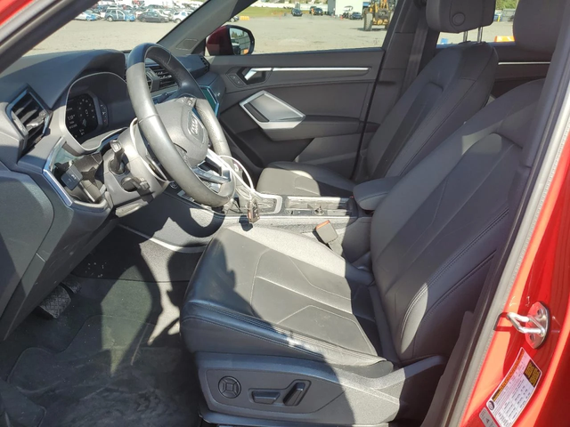 Audi Q3 PREMIUM S LINE 45* АВТОКРЕДИТ - автомобили, коли, обяви за нови и употребявани 6