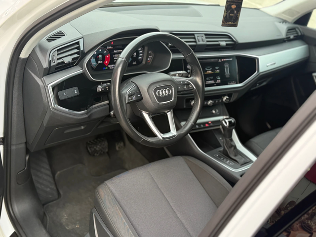 Audi Q3 Автопилот* LineAssist* ПАРКТРОНИК* ДИСТРОНИК - автомобили, коли, обяви за нови и употребявани 8