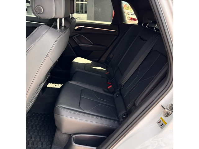 Audi Q3 S Line / 4500km - автомобили, коли, обяви за нови и употребявани 11