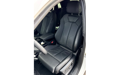 Audi Q3 S Line / 4500km - автомобили, коли, обяви за нови и употребявани 8