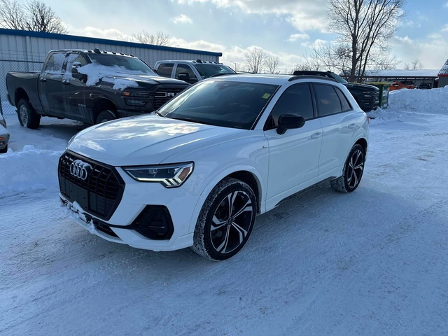 Audi Q3 * Technik * CARFAX * ЦЕНА ДО БГ - автомобили, коли, обяви за нови и употребявани 0